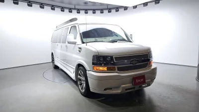 Chevrolet Express Van