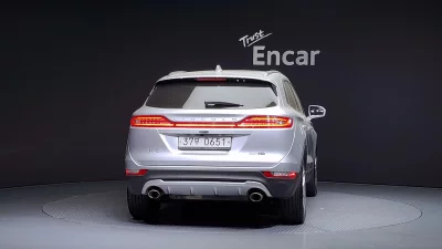 Lincoln MKC