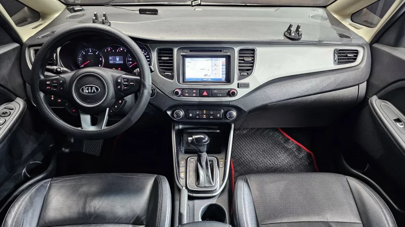 Kia Carens