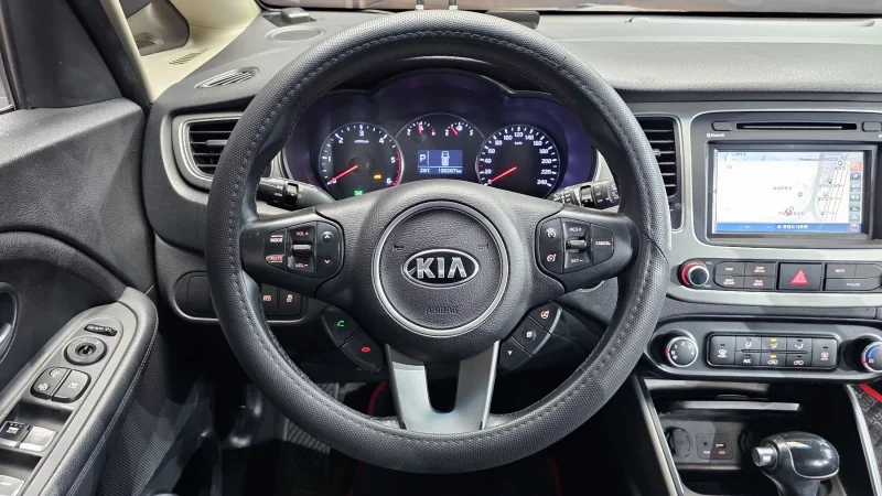 Kia Carens