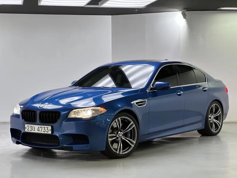 BMW M5