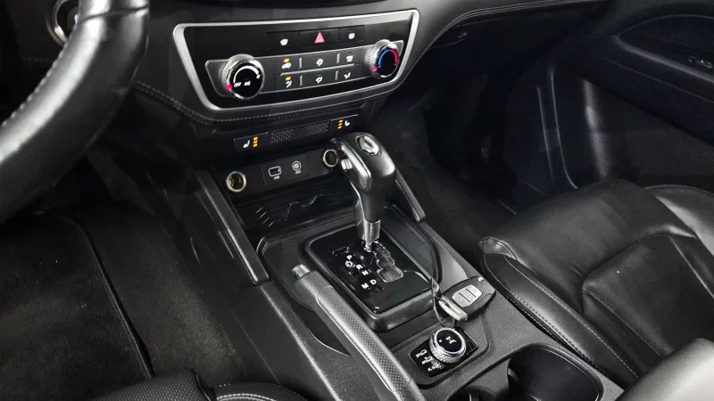 SsangYong Rexton Sports Khan