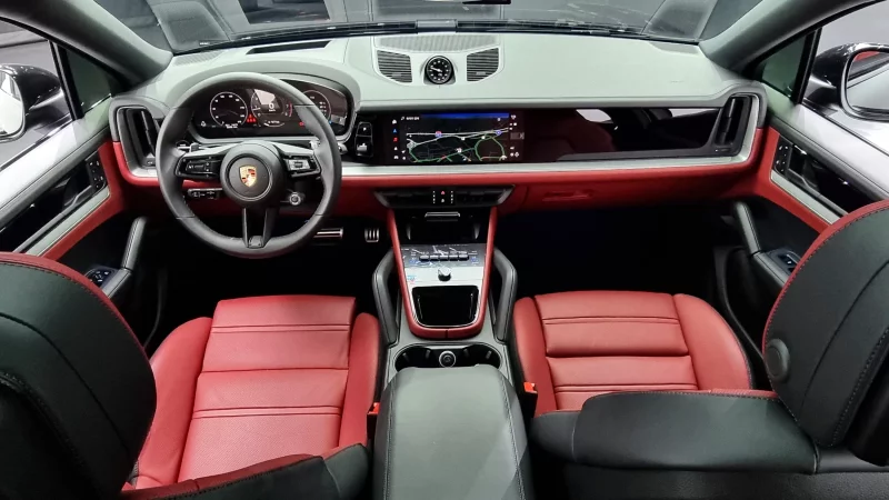 Porsche CAYENNE