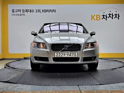 Volvo S80