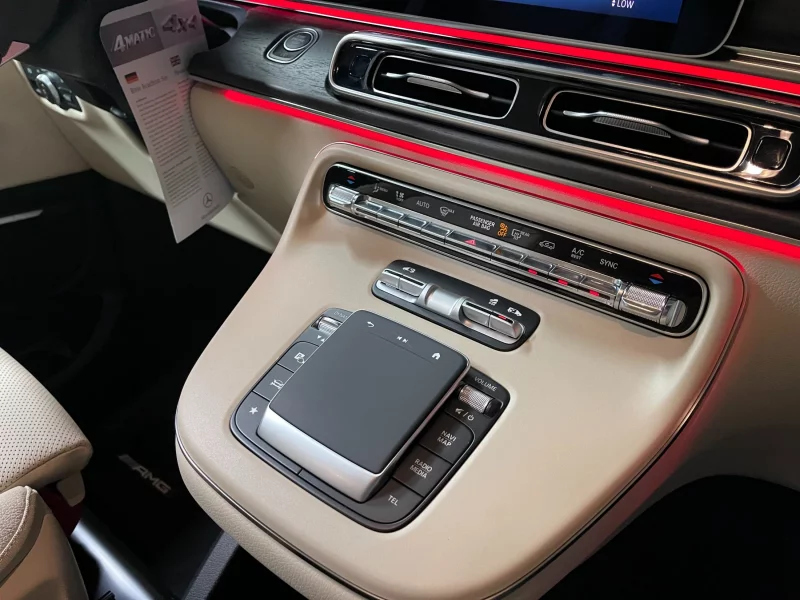 Mercedes-Benz V-Class