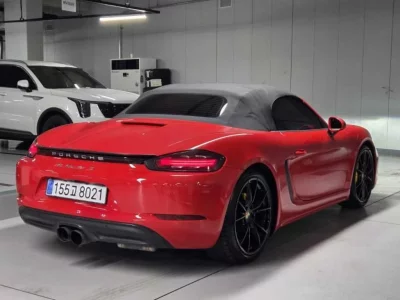 Porsche 718