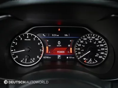 Nissan MAXIMA