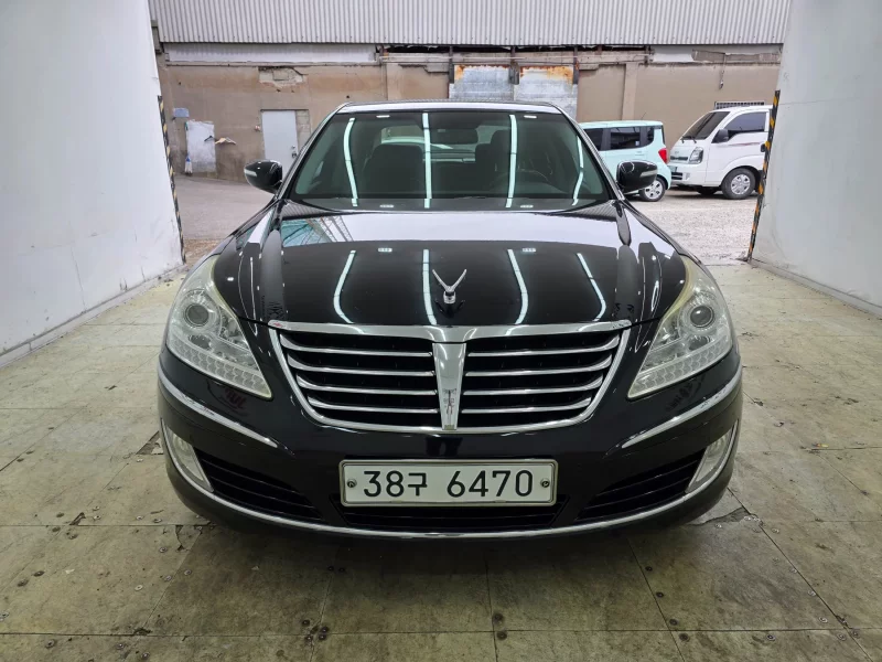 Hyundai Equus