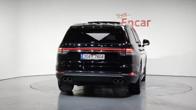 Lincoln AVIATOR