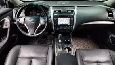 Nissan Altima