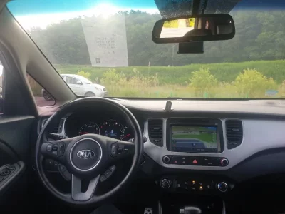 Kia Carens