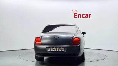 Bentley Flying Spur