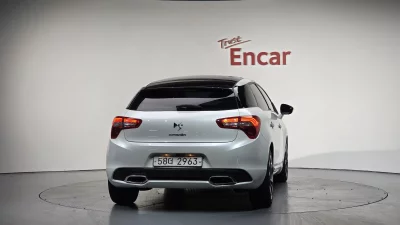 Citroen DS5