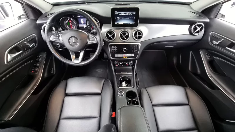 Mercedes-Benz GLA-Class