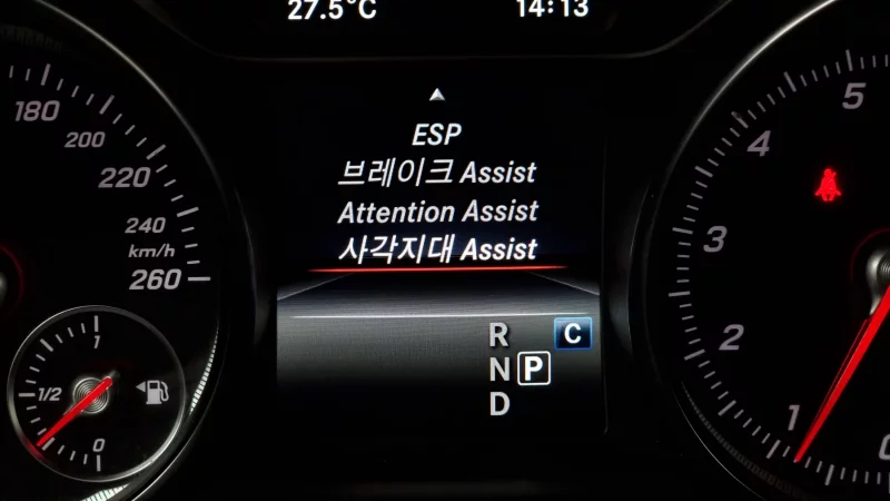 Mercedes-Benz GLA-Class