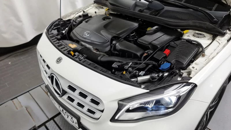 Mercedes-Benz GLA-Class