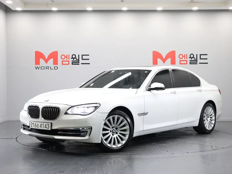 BMW 7-Series
