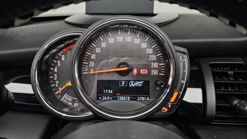 MINI Cooper Convertible