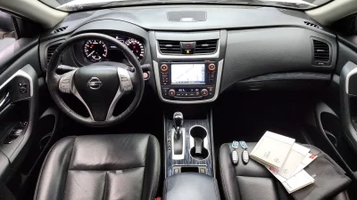 Nissan Altima