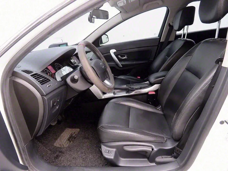 Renault Samsung SM5