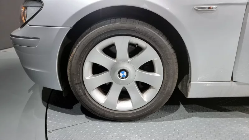 BMW 7-Series