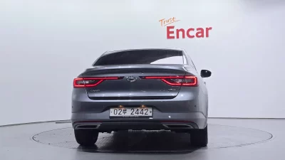 Renault Samsung SM6