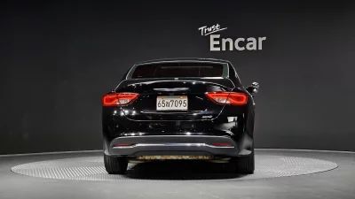 Chrysler 200