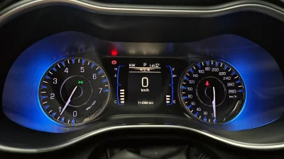 Chrysler 200