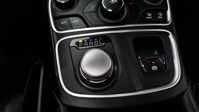 Chrysler 200