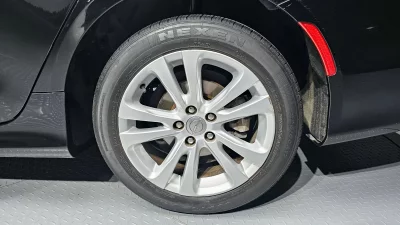 Chrysler 200