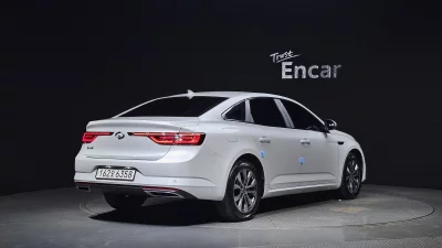 Renault Samsung SM6