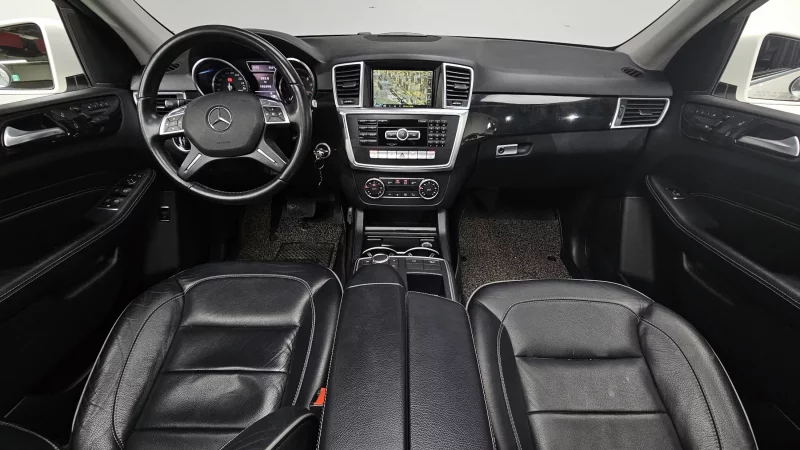 Mercedes-Benz M-class