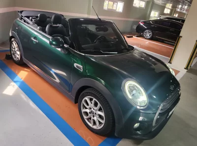 MINI Cooper Convertible