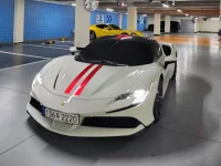 Ferrari SF90