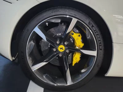 Ferrari SF90