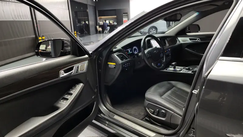 Genesis G80