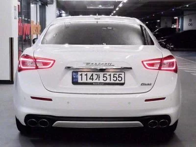 Maserati GHIBLI