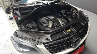 Mercedes-Benz M-class