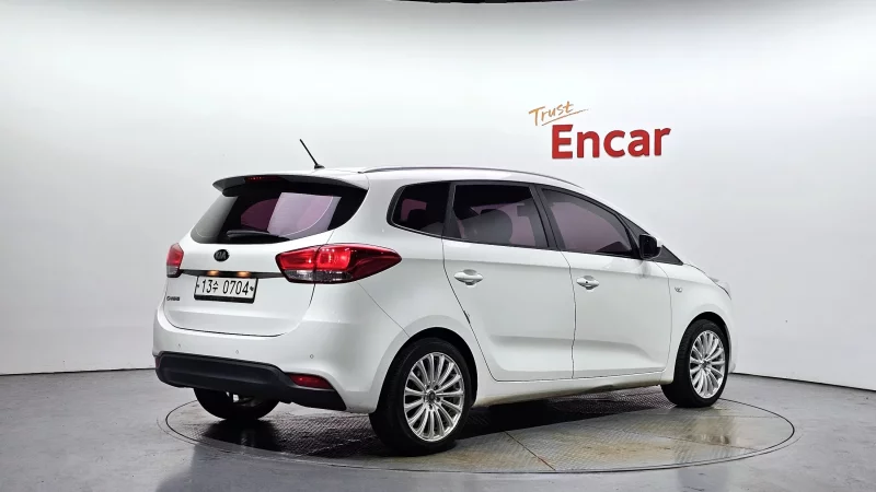 Kia Carens
