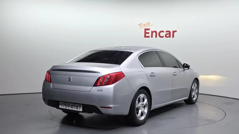 Peugeot 508