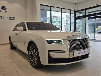 Rolls-Royce GHOST