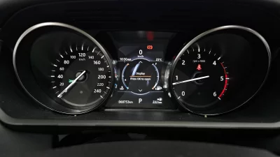 Land Rover DISCOVERY