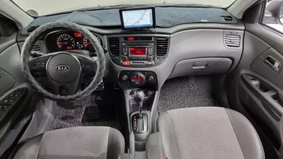 Kia pride