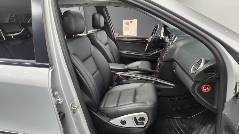 Mercedes-Benz M-class