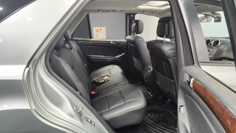 Mercedes-Benz M-class