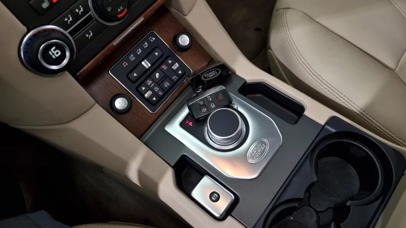 Land Rover DISCOVERY