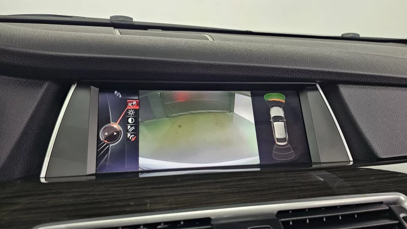 BMW 5-Series Gran Turismo