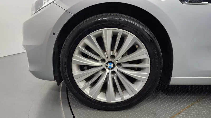 BMW 5-Series Gran Turismo