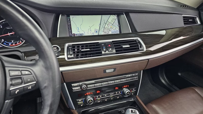 BMW 5-Series Gran Turismo