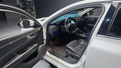 Renault Samsung SM6